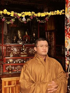 Introduction to the Drukpa Kagyu Lineage. Preliminary teachings on Mahamudra and the Six Yogas of Naropa