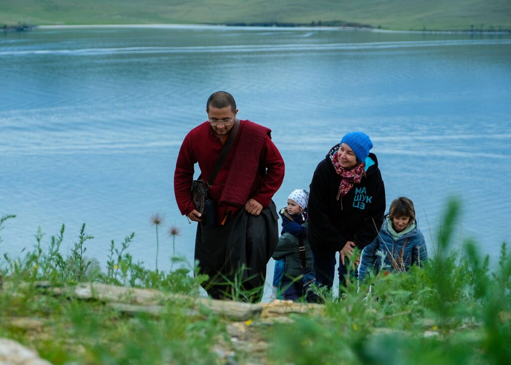 Photo report from the Phowa retreat on Lake Baikal