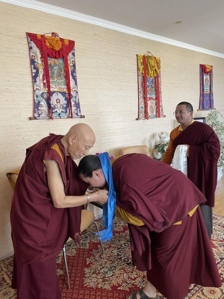 Audience with Yeshe Lodoy Rinpoche